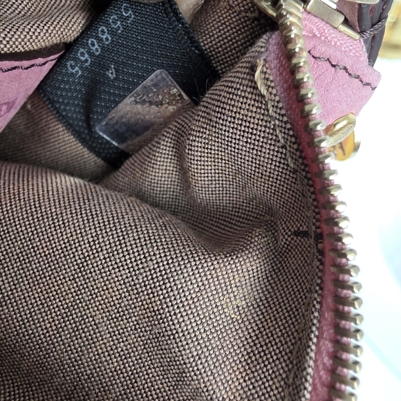Fendi‎ Key Case Pouch Pink Suede Leather Gold Studs - Picture 5 of 11